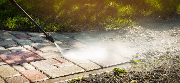 Best Sidewalk and Walkway Pressure Cleaning in Rohnert Park, CA